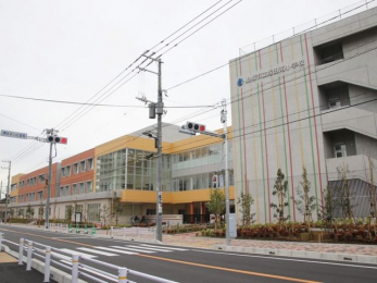 ���ӊ��@�˓c�쏬�w�Z �k��8���B 640m