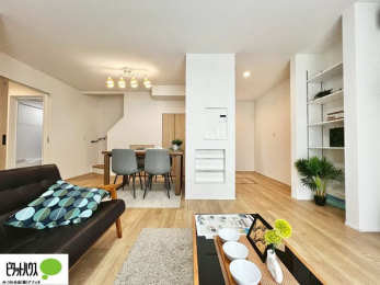 ���r���O�@�L�X�k�c�j�I����̑傫�ȃ\�t�@��u���Ă������f��ӏ܂��ǂ��ł��ˁB