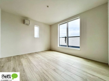 �Q���@�o���R�j�[�ւƑ������邢�����B