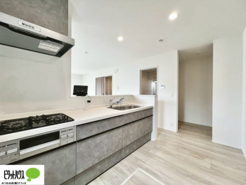 �L�b�`���@�Ƒ��Ƃ��b���Ȃ���y���������ł���J�E���^�[�L�b�`��