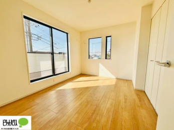 �Q���@�o���R�j�[�ւƑ������邢�����B