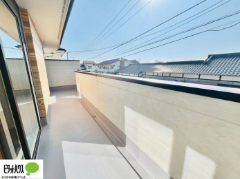 ���ց@�z�c�₽������̐��󕨂������郏�C�h�o���R�j�[