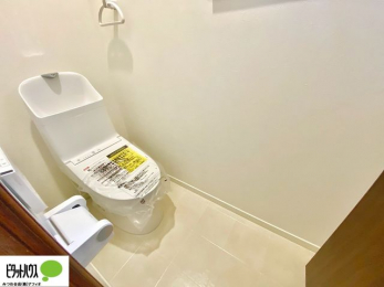 �g�C���@�E�H�V�����b�g�g�C�������B