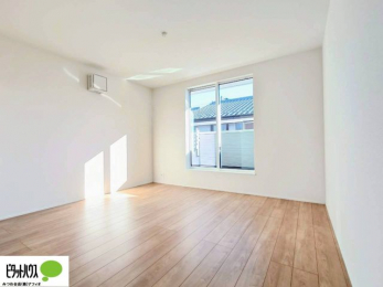 �Q���@�o���R�j�[�ւƑ������邢�����B