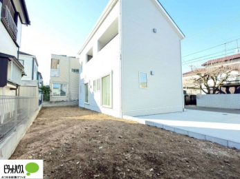 ���ց@����̒�t���Z��I�}�}�̎�̃K�[�f�j���O�₨�q�l�̃v�[���V�тȂǊy���݂������ς��I