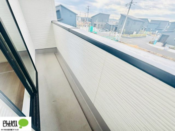 �@�z�c�₽������̐��󕨂������郏�C�h�o���R�j�[