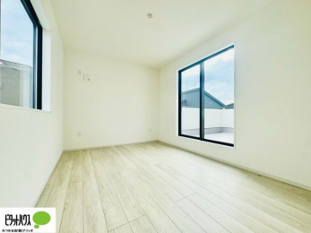 �Q���@�o���R�j�[�ւƑ������邢�����B