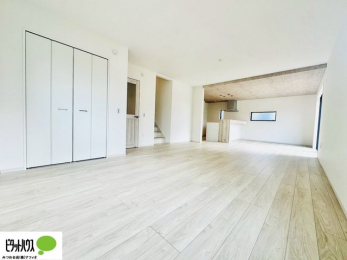 ���r���O�@�������̂��锒����Ƃ������r���O