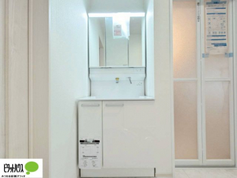 ���ʑ�E���ʏ��@���ʎ��ɏ���������A�J�r�\�h�ɂ��B�傫�ȋ��Ō��₷�����ʉ��ϑ�ł�