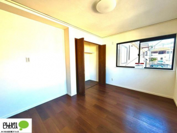 �o���R�j�[�@���ցE�p�\�R���E���[�L���O�X�y�[�X�Ƃ��Ă��g�����������܂��B�Ǐ��⎝���A�����d�����͂��ǂ�܂��ˁB