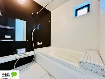 �����@�{�H��ʐ^�@�����̔�������Ă���闁���͍L�X�������B�x���͂��q�l�ƈꏏ�ɗV�тȂ������܂��ˁB