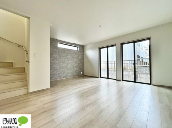 ���r���O�@���r���O����̓L�b�`���ɂ���}�}��p�p��������̂ŁA���q�l���V�񂾂�x�񂾂���S���ĉ߂������Ƃ��ł��܂��B