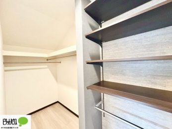 ���̑����ρ@�G�߂��Ƃ̈ߗނ̐�����WIC�Ń��N���N