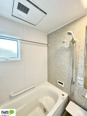 �����@�����������F���̗����ŁA1���̔��������������Ă��������B