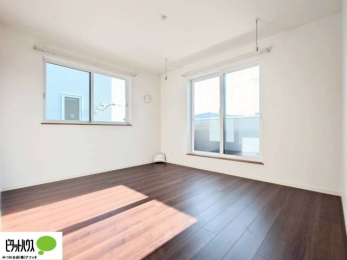 �Q���@�o���R�j�[�ւƑ������邢�����B