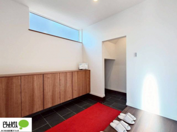 �@�V���[�Y�C���N���[�N����B�����ɉ�����������܂Ȃ��̂ŁA�ԕ��ǂȂǃA�����M�[���������̕��ɂ��I�X�X���B