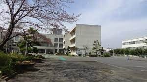 ���ӊ��@�󐼎s���D�䒆�w�Z �k��10���B 730m