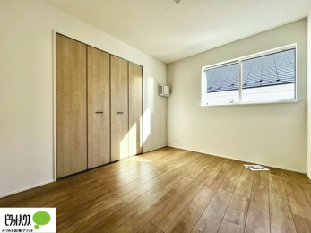 �q�������@�w�т̎��Ԃ��V�Ԏ��Ԃ���؂ɂł���q�ǂ������B�Ƌ�̔z�u�����₷���V���v���Ȑ݌v�ŁA�������K�Ɏg���܂��B