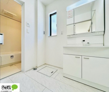 ���ʑ�E���ʏ��@�{�H��ʐ^�F�傫�ȋ��Ō��₷�����ʉ��ϑ�ł�