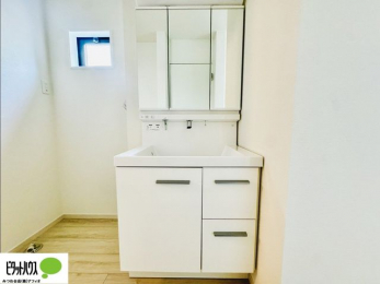 ���ʑ�E���ʏ��@�{�H��ʐ^�F�g���₷���V���v���Ȑ��ʉ��ϑ�B�����̎x�x�͂�������n�܂�܂��B