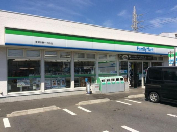 ���ӊ��@�t�@�~���[�}�[�g/���K�u�씪���ړX �k��2���B 150m