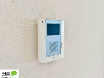 ���r���O�@������Ԃ����S��TV���j�^�[�t���C���^�[�z��