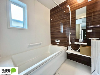 �����@�{�H��ʐ^�@�����̔�������Ă���闁���͍L�X�������B�x���͂��q�l�ƈꏏ�ɗV�тȂ������܂��ˁB