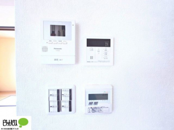 ���̑��@�ݔ����[�����Ă��܂��B