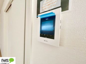 ���̑��@������Ԃ����S��TV���j�^�[�t���C���^�[�z��