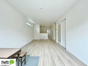 ���r���O�@�l�C�̑ΖʃL�b�`���ŉƑ��݂�Ȃ������ꏏ�B