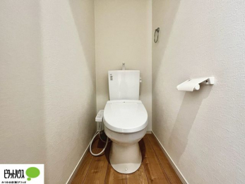 �g�C���@1�E2�K�E�H�V�����b�g�g�C�������B