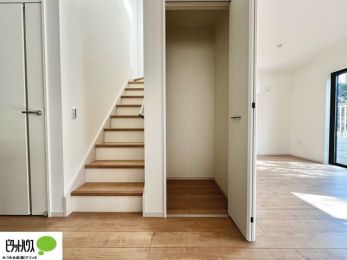 ���̑��@����ƕ֗��ȃ��r���O���[�B