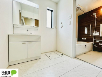 ���ʑ�E���ʏ��@�{�H��ʐ^�@�g���₷���V���v���Ȑ��ʉ��ϑ�B�����̎x�x�͂�������n�܂�܂��B