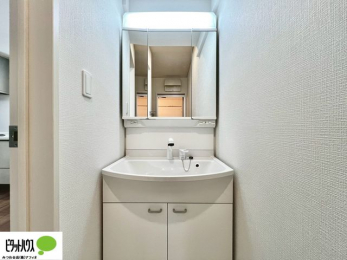 ���ʑ�E���ʏ��@�{�H��ʐ^�@�g���₷���V���v���Ȑ��ʉ��ϑ�B�����̎x�x�͂�������n�܂�܂��B