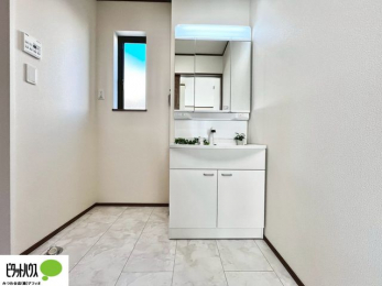 ���ʑ�E���ʏ��@�{�H��ʐ^�@�g���₷���V���v���Ȑ��ʉ��ϑ�B�����̎x�x�͂�������n�܂�܂��B