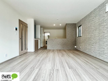 ���r���O�@�������̂��锒����Ƃ������r���O