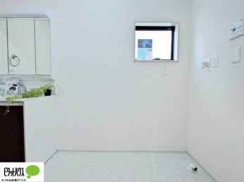 ���̑��@�����h���[�X�y�[�X