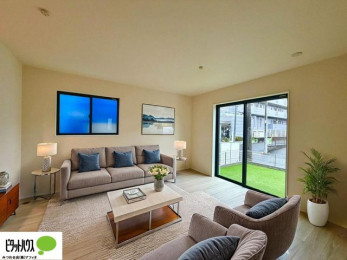 ���r���O�@�C���e���A�̉f����L�X�Ƃ������r���O