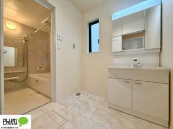 ���̑��@�����h���[�X�y�[�X