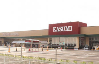 ���ӊ��@�J�X�~�t�[�h�X�N�G�A���Ō��X �k��17���B 1350m