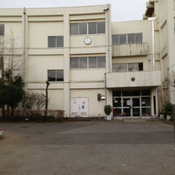 ���ӊ��@��t�s��/�������䏬�w�Z �k��8���B 610m
