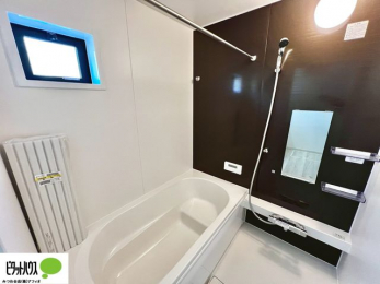 �����@�����̔�������Ă����o�X���[���͍L�X�������B�x���͂��q�l�ƈꏏ�ɗV�тȂ������܂��ˁB