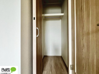 �o���R�j�[�@�����Ղ���[�ł����������ꂢ�ɕЕt���܂��B