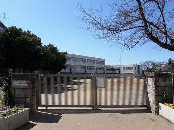 ���ӊ��@�����s�������䏬�w�Z �k��19���B 1500m
