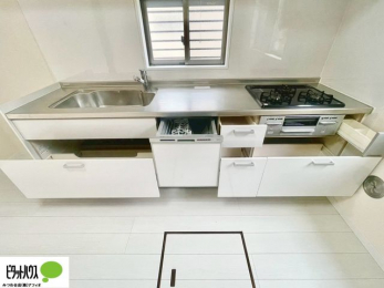 �L�b�`���@�X���C�h���[�t���V�X�e���L�b�`���B�p�X�^��∳�͓�̏o��������X���[�Y��