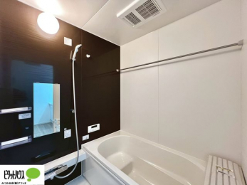 �����@�{�H��ʐ^�@�����̔�������Ă���闁���͍L�X�������B�x���͂��q�l�ƈꏏ�ɗV�тȂ������܂��ˁB