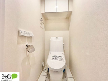 �g�C���@�E�H�V�����b�g�g�C�������B