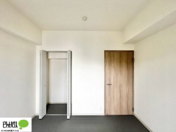 �o���R�j�[�@�����Ղ���[�ł����������ꂢ�ɕЕt���܂��B