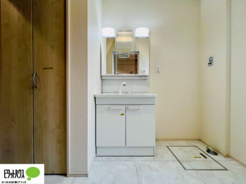 ���ʑ�E���ʏ��@�{�H��ʐ^�@�g���₷���V���v���Ȑ��ʉ��ϑ�B�����̎x�x�͂�������n�܂�܂��B