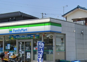 ���ӊ��@�t�@�~���[�}�[�g�����J�쏉�x�X �k��4���B 260m